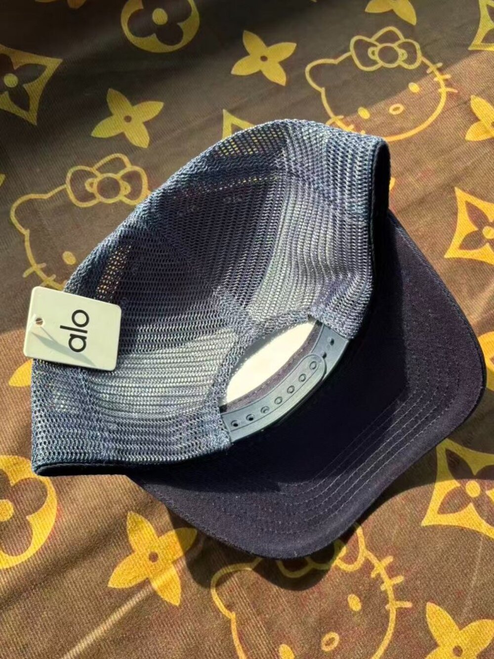 ๐ ALO Yoga City Street Navy Blue Trucker Hat Sports Sun Hat ๐ - Picture 3 of 4